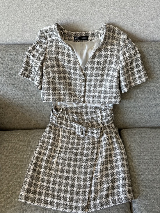 Zara Dresses & Skirts - Zara Gray and White Houndstooth Tweed Dress